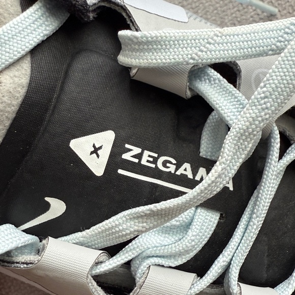 Nike Trail ZOOMX Zegama Womens 8.5 Light Smoke Glacier Blue
Running Hiking Shoes - Picture 11 of 13